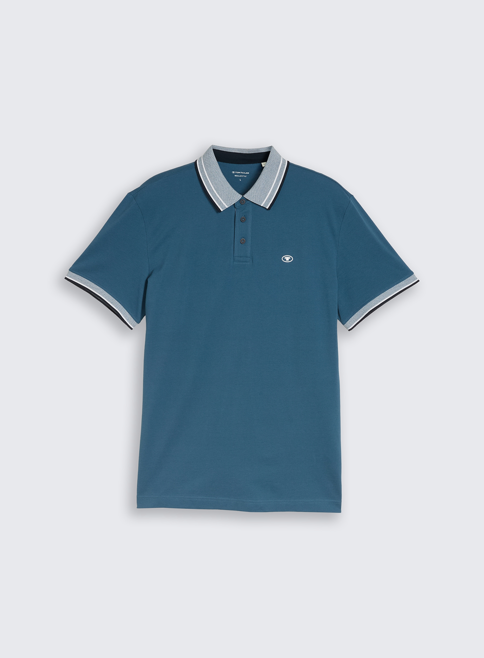 Polo shirts and shorts 8