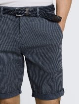 Kratke čino pantalone sa kaišem - Plava_5091515