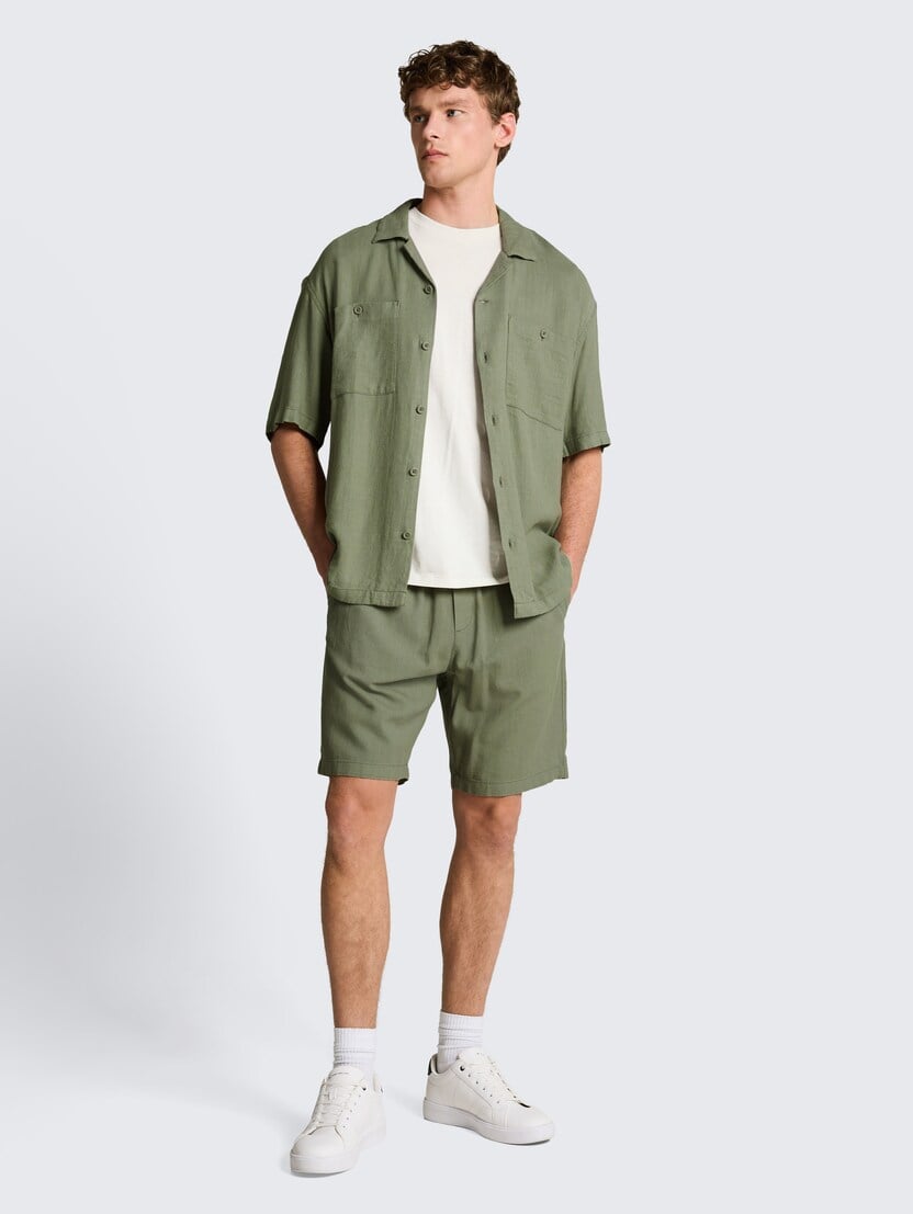 Kratke pantalone od mešavine lana - Zelena_8063162