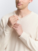 Pleteni pulover s V-izrezom - Bež_9335277