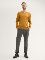 Pulover tricotat cu decolteu în V - Maro_2388661