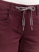 Tapered opuštene hlače - Crvena_3418377